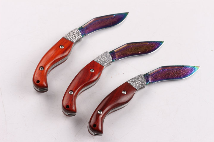 Damascus steel small handmade dogleg pocket folding knife with colorful surface UD403427